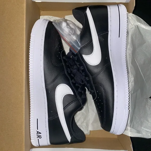 Men’s Nike Air Force 1 AN20 Black White - Picture 1 of 2